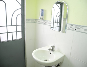 Container Toilet 20 feet